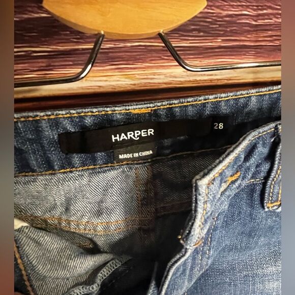 Harper Jean Shorts. Size 28. - Picture 10 of 11
